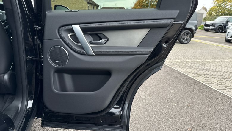 Land Rover Discovery Sport 2.0 D200 Dynamic SE 5dr Auto [5 Seat] Diesel Station Wagon